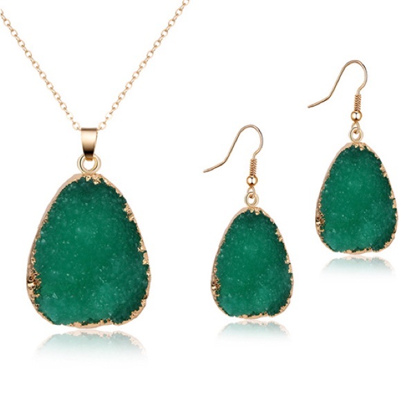 WE ARE LIVE!!! 💎💍 MEET ME TOMORROW 1/12/2025 @ 7PM EST / 4PM PST - Picture 8 of 16